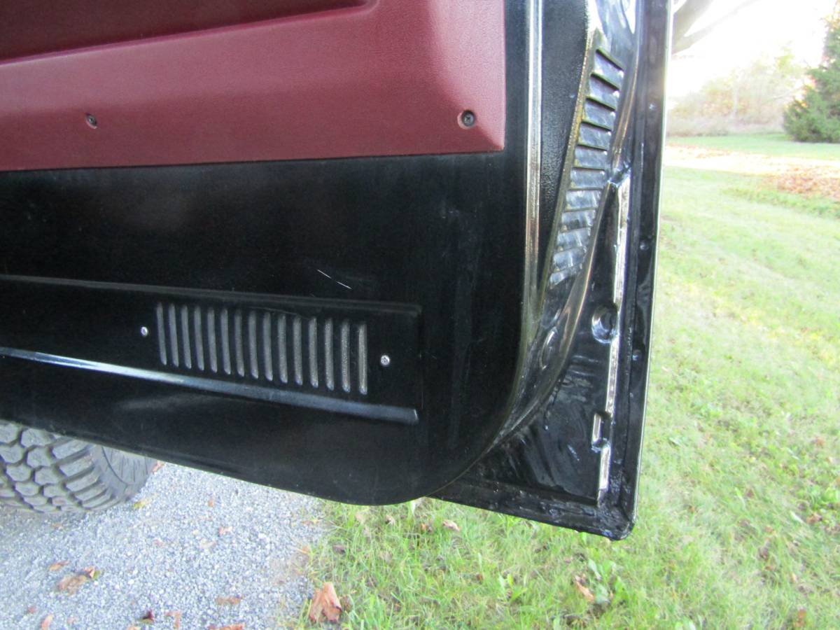 Chevy-k10-4x4-1986-black-11