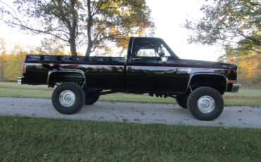Chevy-k10-4x4-1986-black-3