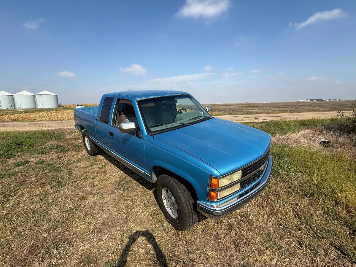 Chevy-k1500-1993-blue-1