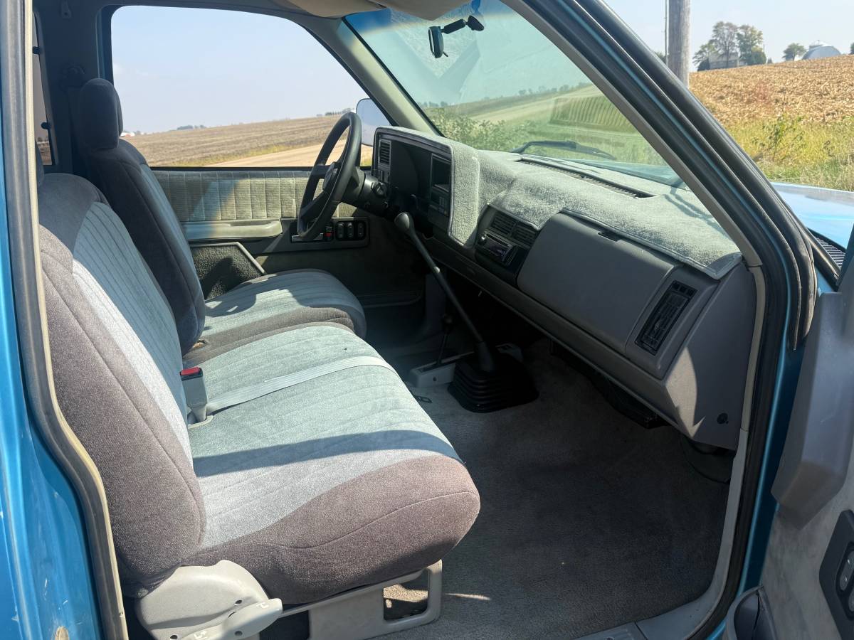 Chevy-k1500-1993-blue-6