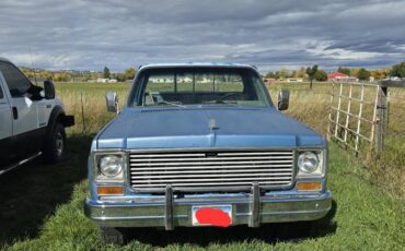Chevy-k25-1977-blue-2