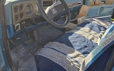 Chevy-k25-1977-blue-3