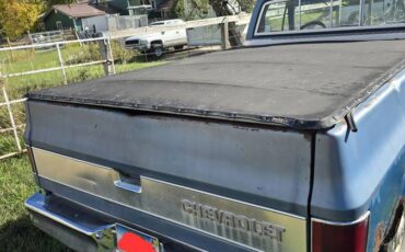 Chevy-k25-1977-blue-7
