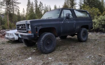 Chevy-k5-blazer-1978-black-11