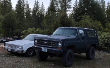 Chevy-k5-blazer-1978-black-12