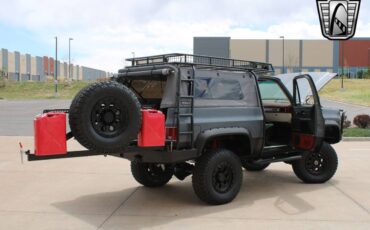 Chevy-k5-blazer-1980-grey-7