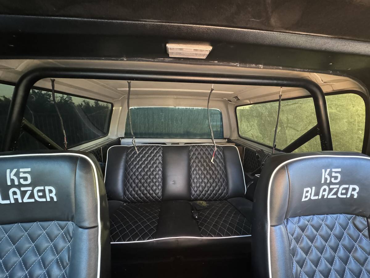 Chevy-k5-blazer-1985-custom-15