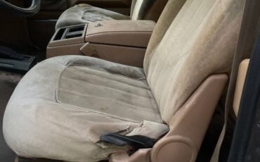 Chevy-k5-blazer-1986-brown-10