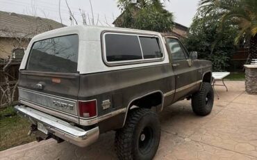 Chevy-k5-blazer-1986-brown-4