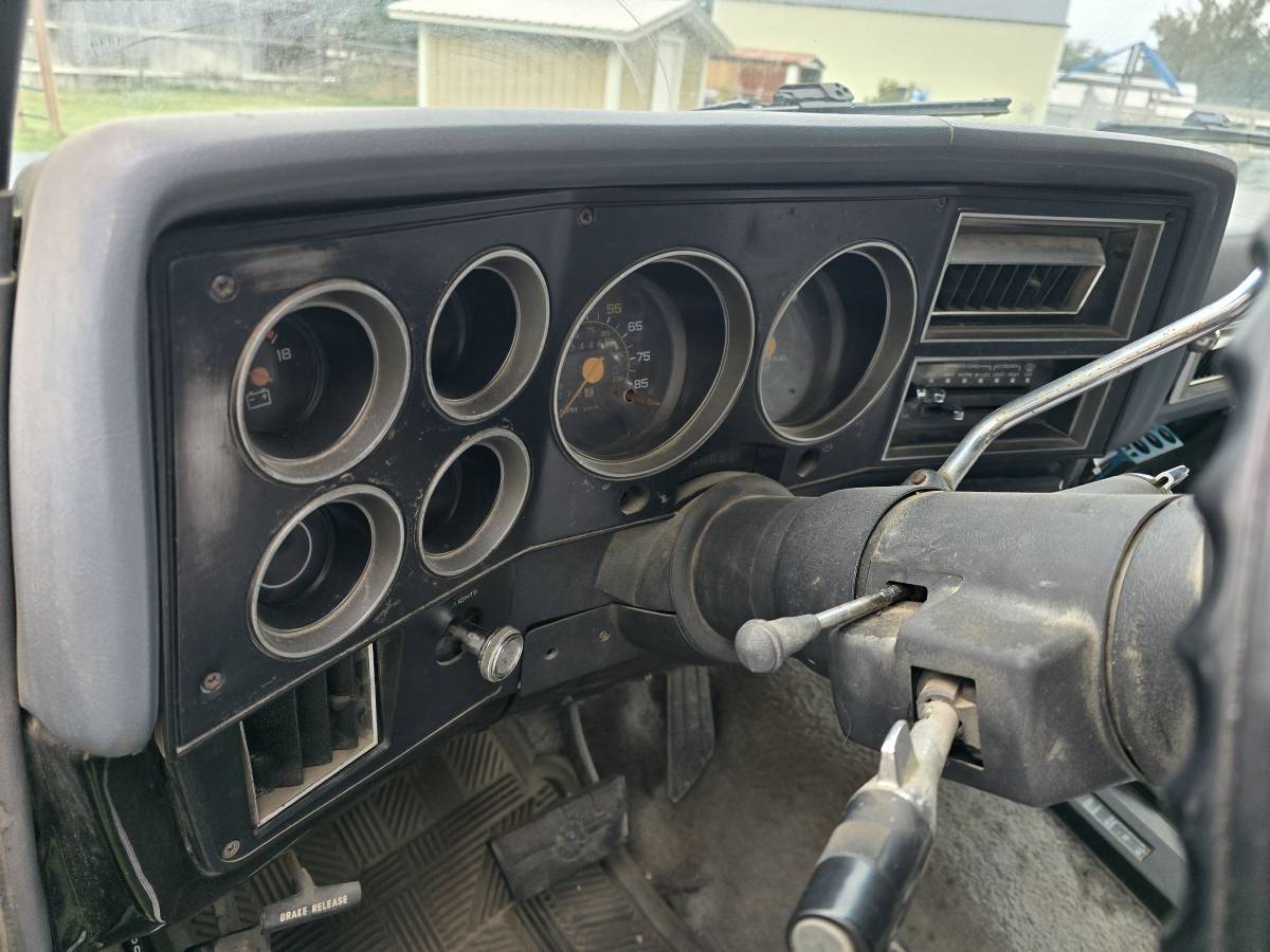 Chevy-k5-blazer-1988-black-13