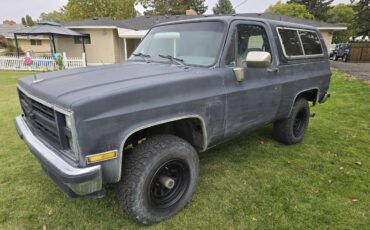 Chevy-k5-blazer-1988-black-2