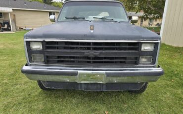 Chevy-k5-blazer-1988-black-21