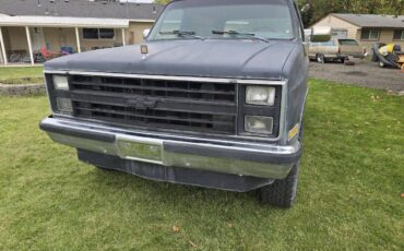 Chevy-k5-blazer-1988-black-3
