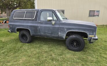 Chevy-k5-blazer-1988-black-9