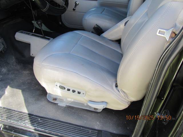Chevy-k5-blazer-1992-black-5