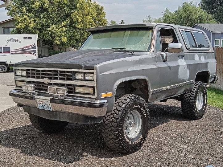 Chevy-k5-blazer-square-body-silverado-tbi-1989-grey-4