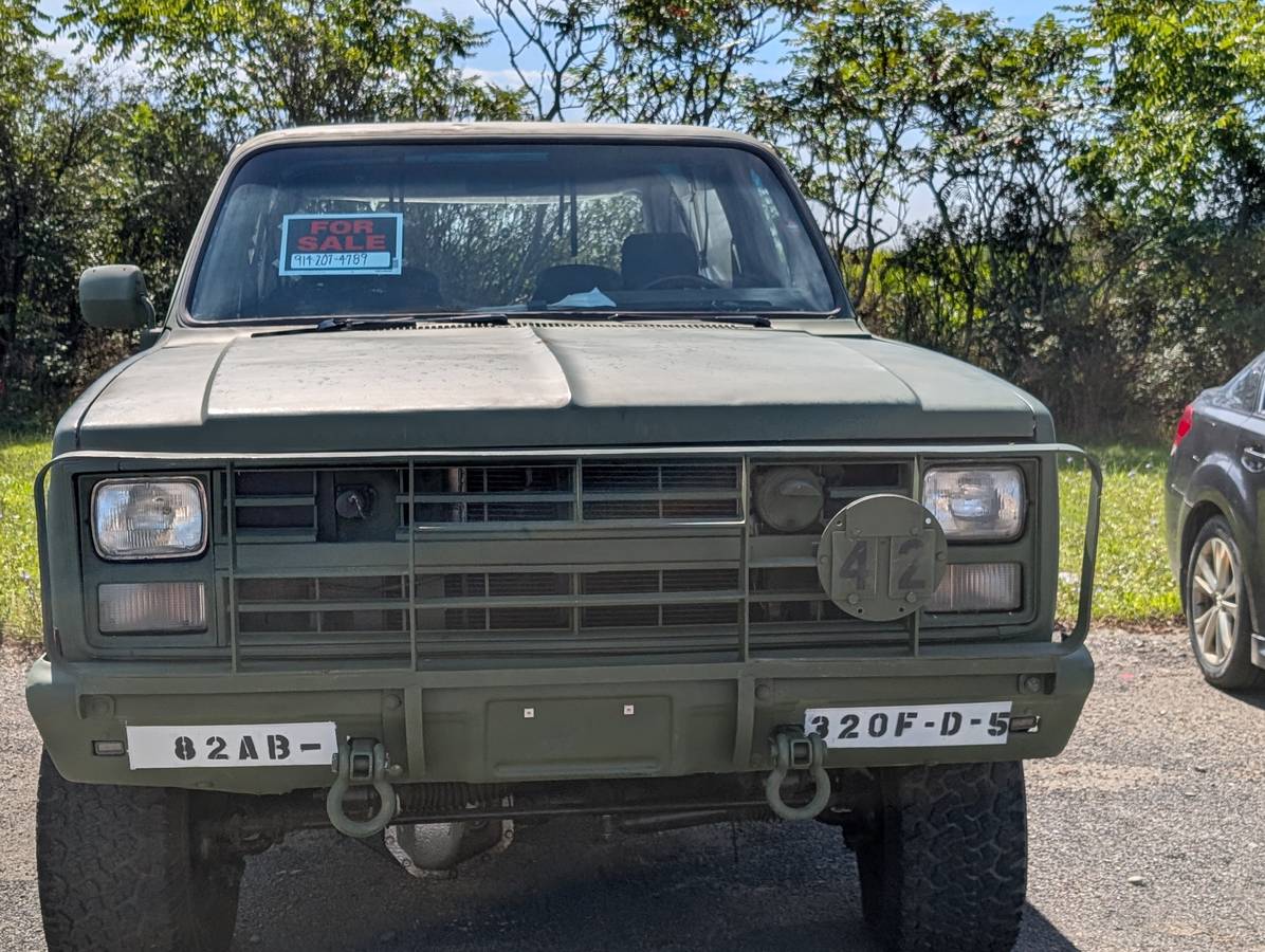 Chevy-k5-military-blazer-diesel-1986-green-12