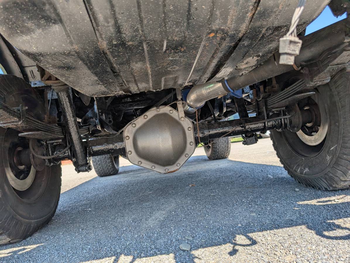 Chevy-k5-military-blazer-diesel-1986-green-4