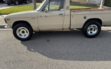 Chevy-luv-1972-brown-2