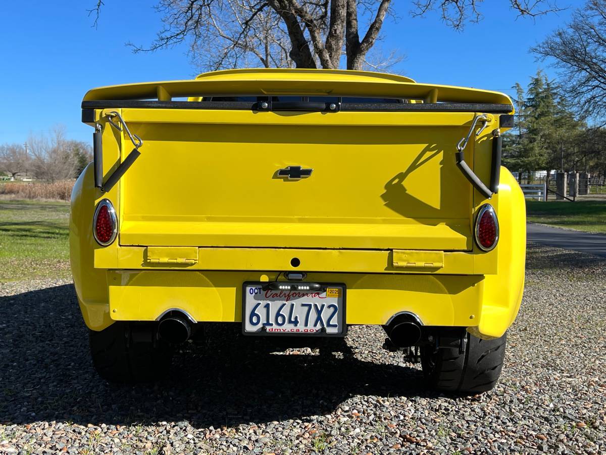 Chevy-luv-pick-up-1974-yellow-20