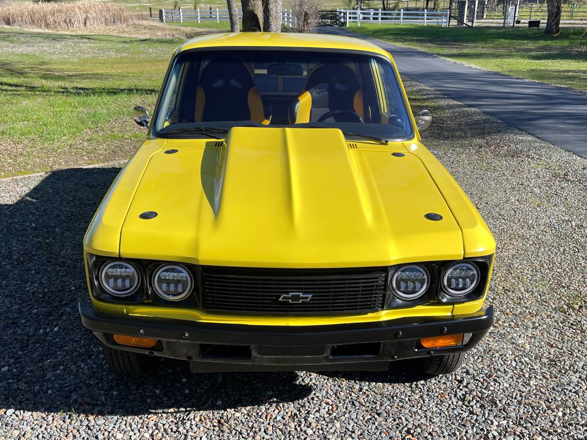 Chevy-luv-pick-up-1974-yellow-5