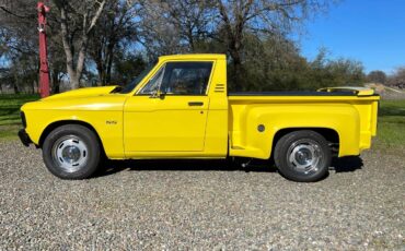 Chevy-luv-pick-up-1974-yellow-7