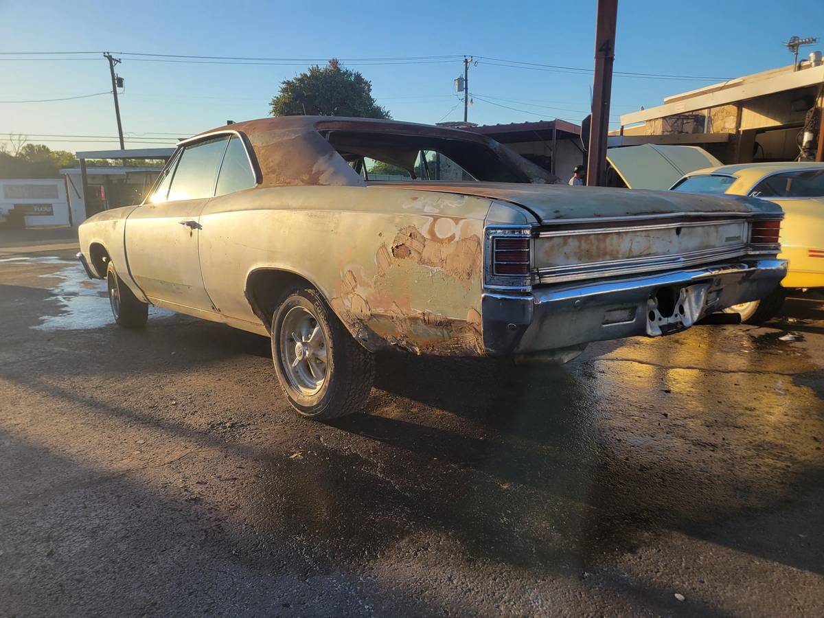 Chevy-malibu-1967-grey-7