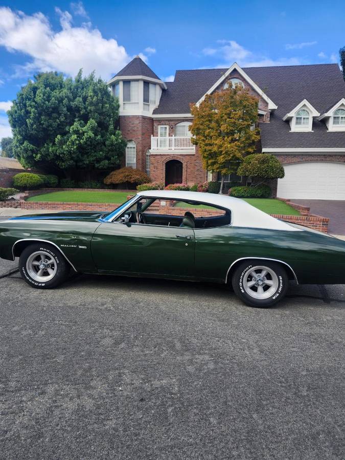 Chevy-malibu-1972-green-1