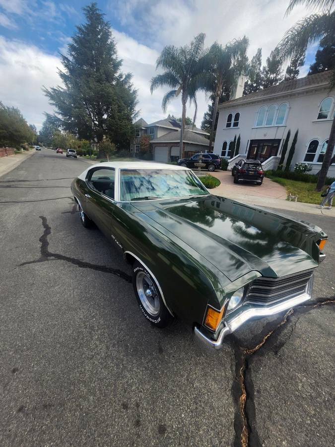 Chevy-malibu-1972-green-2