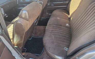Chevy-malibu-1983-brown-11