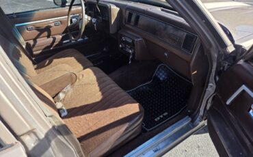 Chevy-malibu-1983-brown-16