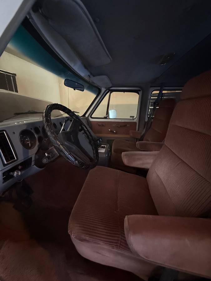 Chevy-mark-111-2.0-1989-white-9