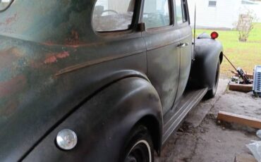 Chevy-master-deluxe-1940-green-1