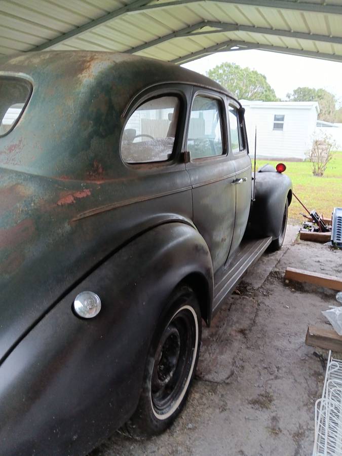 Chevy-master-deluxe-1940-green-1