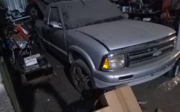 Chevy-mitsubishi-acura-diesel-1968-6
