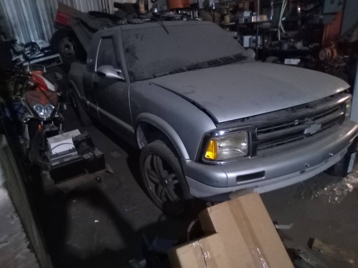 Chevy-mitsubishi-acura-diesel-1968-6