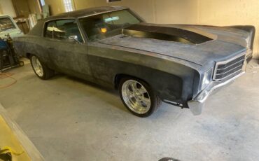 Chevy-monte-carlo-1971-grey