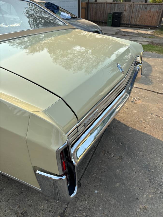 Chevy-monte-carlo-1972-11