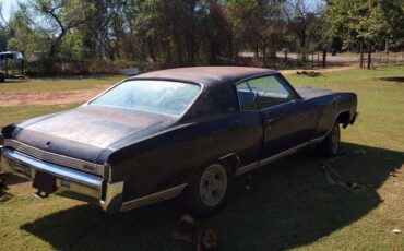Chevy-monte-carlo-1972-black-8