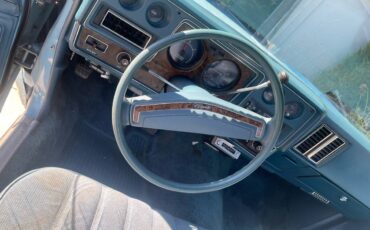 Chevy-monte-carlo-1975-blue-5