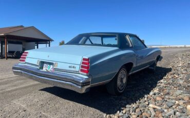 Chevy-monte-carlo-1975-blue-6