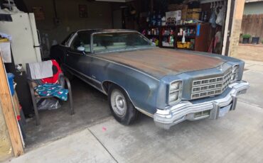 Chevy-monte-carlo-1977-blue