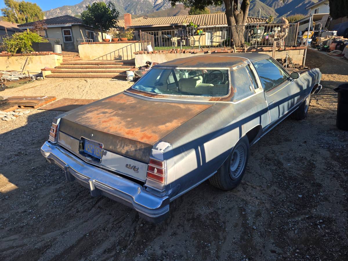Chevy-monte-carlo-1977-blue-4
