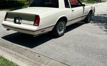 Chevy-monte-carlo-ss-1988-white-5