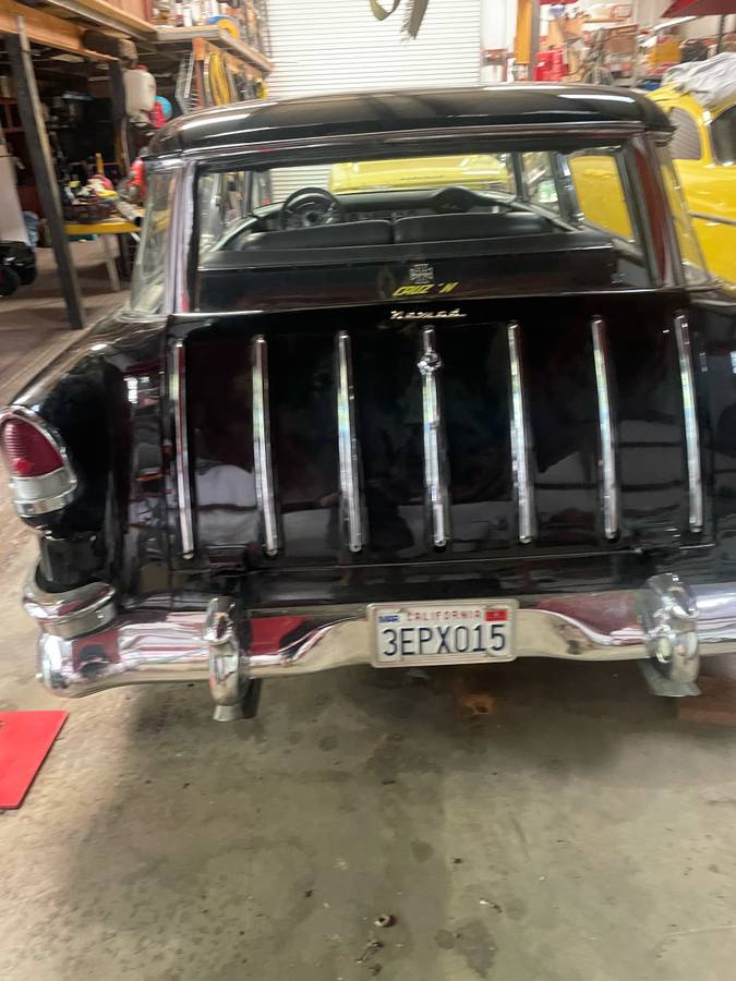 Chevy-nomad-1955-black-7