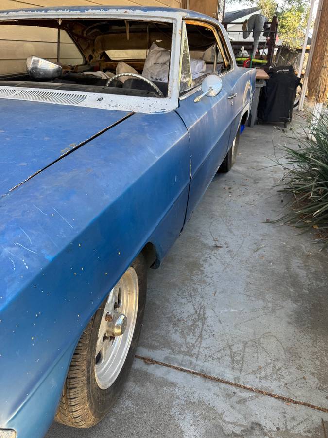 Chevy-nova-1967-blue-13