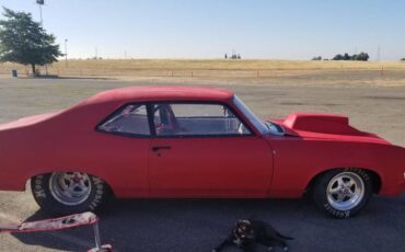 Chevy-nova-1972-red