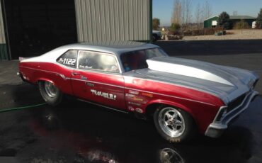 Chevy-nova-1972-red