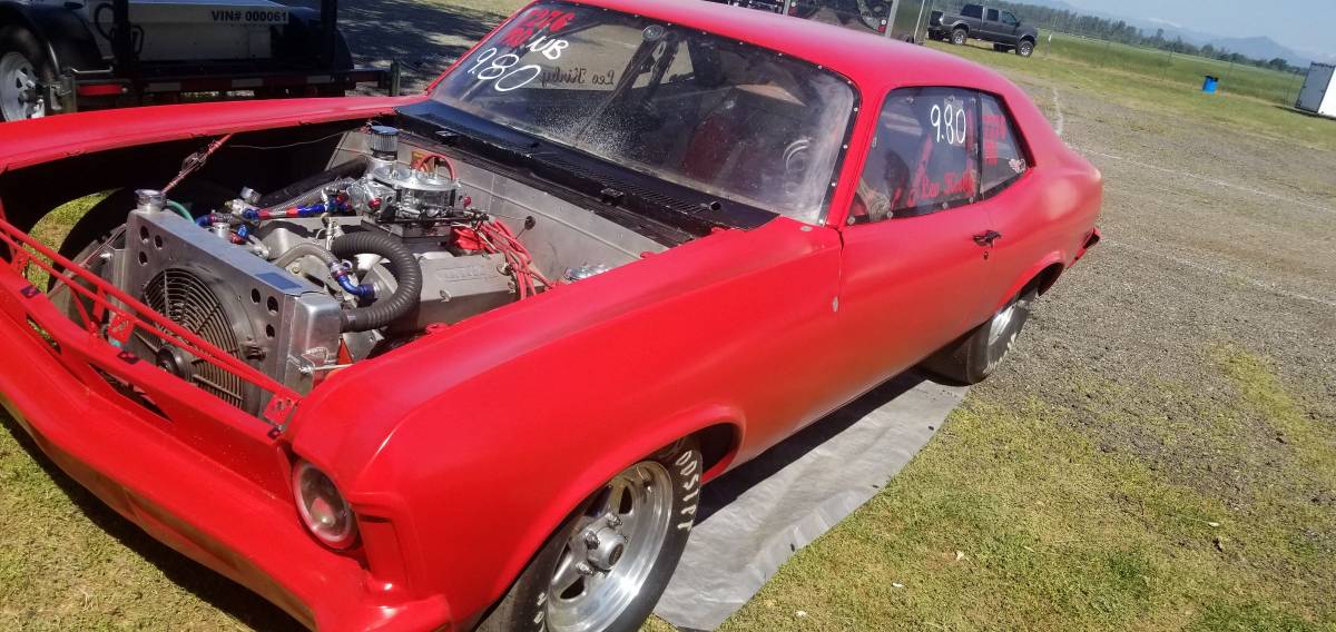 Chevy-nova-1972-red-2
