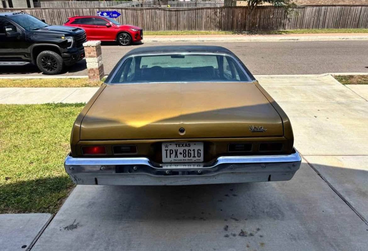 Chevy-nova-1974-custom-1